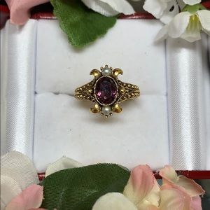 Vintage Avon ring size 4-5